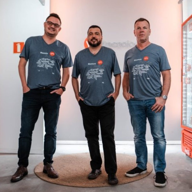 Crescimento da VMtecnologia é destaque na Gazeta do Povo