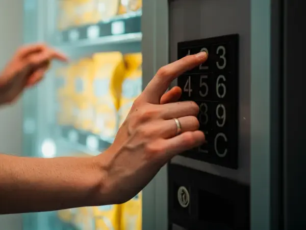 VMacademy - Vending Machines